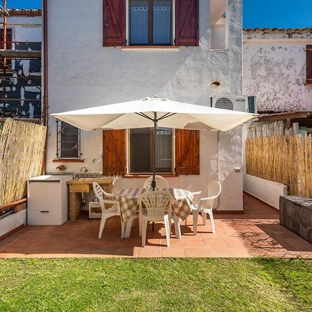 Damiano Holiday House Porto Columbu - Perd'E Sali Exterior photo